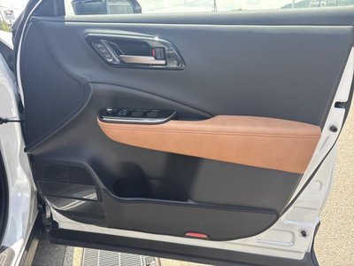 صورة مصغرة 20 لـ 2024 Toyota CROWN SPORT