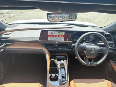 صورة 8 لـ 2024 Toyota CROWN SPORT