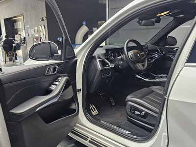 2023 BMW X7 — миниатюра 13