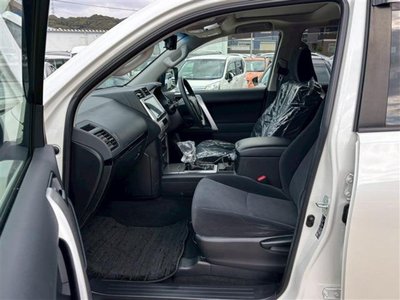 TOYOTA LAND CRUISER PRADO - 3