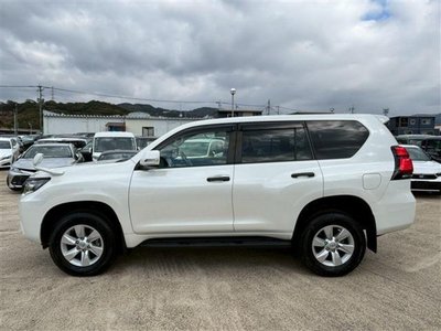 TOYOTA LAND CRUISER PRADO - 10