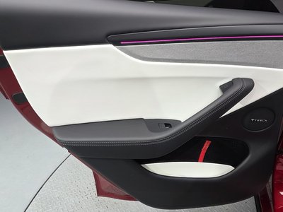 2025 Tesla MODEL Y 缩略图 15