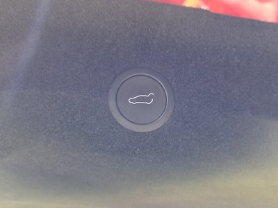 2025 Tesla MODEL Y 缩略图 24