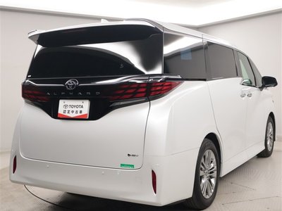 TOYOTA ALPHARD - 3