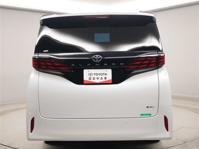 TOYOTA ALPHARD - 4
