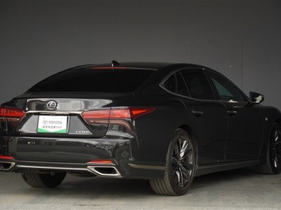 2021 Lexus LS 照片 2