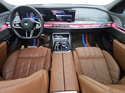 BMW 7 SERIES - 5