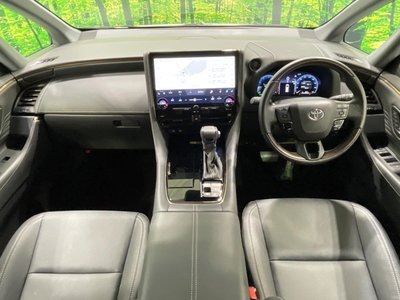 2024 Toyota ALPHARD — фото 4
