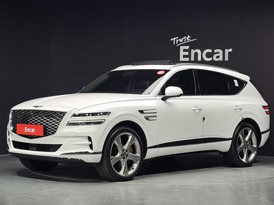 صورة 1 لـ 2023 Genesis GV80