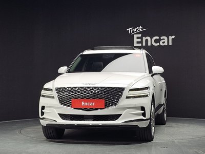 صورة 2 لـ 2023 Genesis GV80