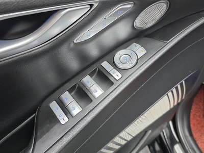 2023 Genesis G80 (RG3) — миниатюра 13