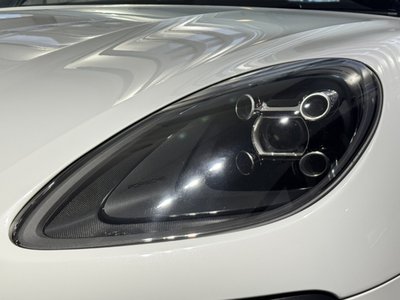 PORSCHE MACAN - 6