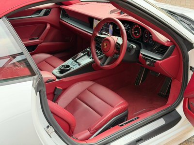 2019 Porsche 911 — миниатюра 33
