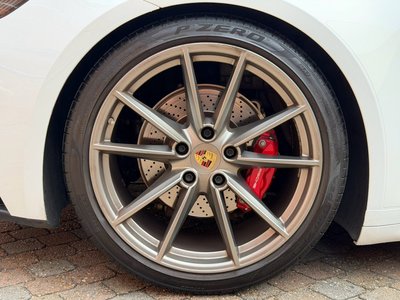 2019 Porsche 911 — миниатюра 24