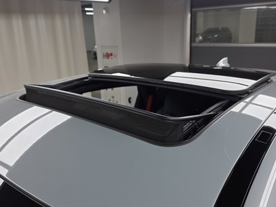 2024 Genesis GV80 COUPE thumbnail 25