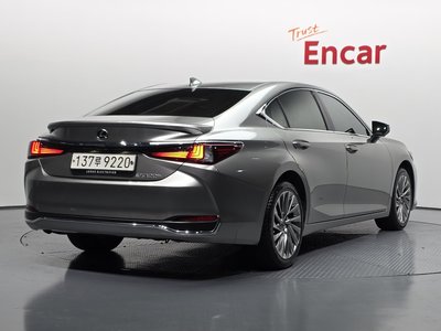 LEXUS ES - 4