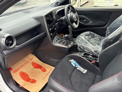 TOYOTA GR YARIS - 10