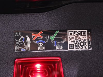 MERCEDES-BENZ GLB AMG - 9