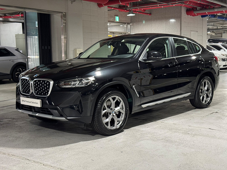 BMW X4 - View 1