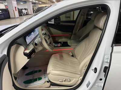 GENESIS G80 (RG3) - 10