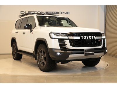 TOYOTA LAND CRUISER 300 - 5