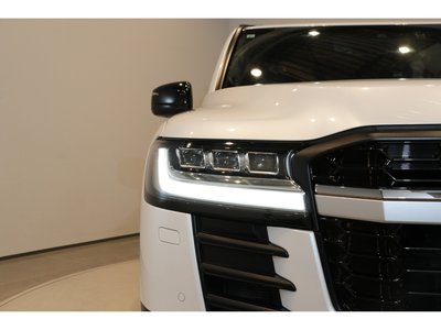 2023 Toyota LAND CRUISER 300 — миниатюра 49