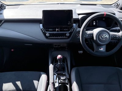 TOYOTA GR COROLLA - 5