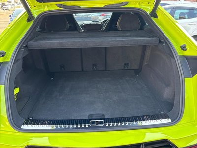 2024 Lamborghini URUS thumbnail 19