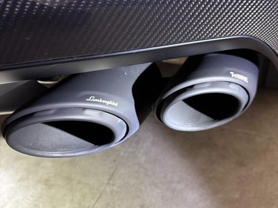 2024 Lamborghini URUS thumbnail 41