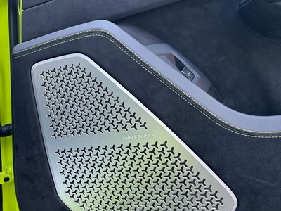 2024 Lamborghini URUS thumbnail 26