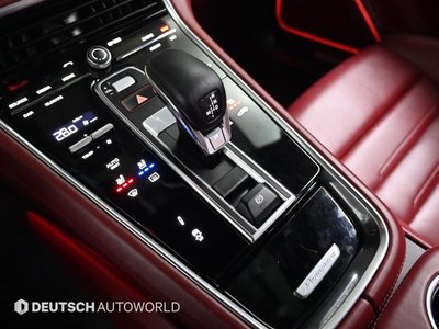 PORSCHE PANAMERA - 9