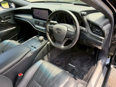 2021 Lexus LS — миниатюра 42