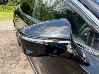 2021 Lexus LS — миниатюра 19