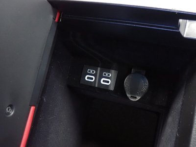 صورة مصغرة 35 لـ 2022 Lexus ES