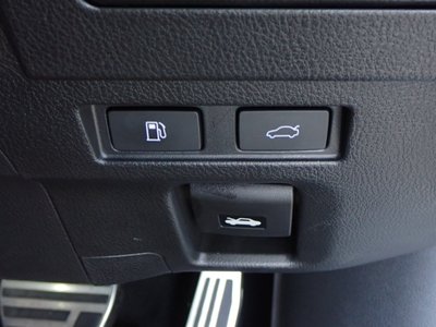 صورة مصغرة 42 لـ 2022 Lexus ES