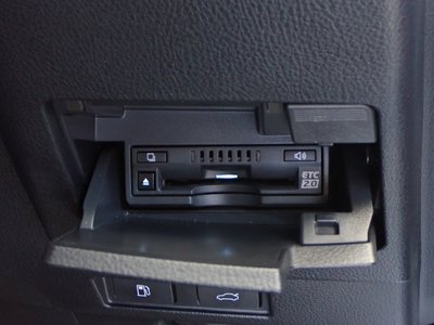 صورة مصغرة 22 لـ 2022 Lexus ES