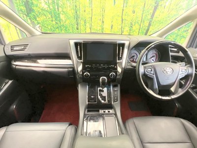TOYOTA ALPHARD - 2