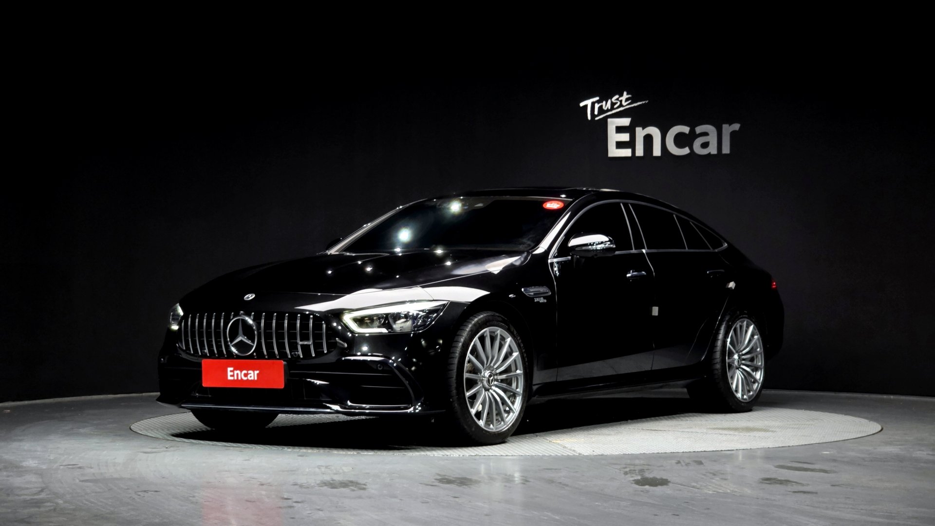 MERCEDES-BENZ GT AMG - View 1