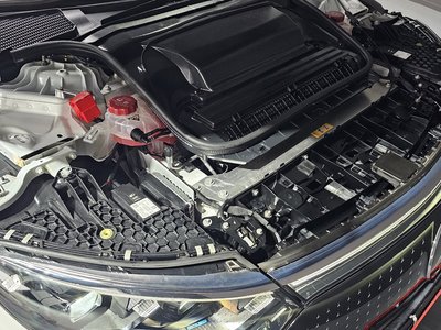 MERCEDES-BENZ EQS - 7