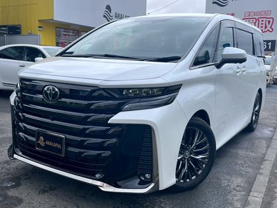 TOYOTA VELLFIRE - 1