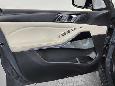 2022 BMW X5 — миниатюра 14