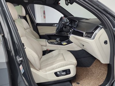 2022 BMW X5 — миниатюра 16