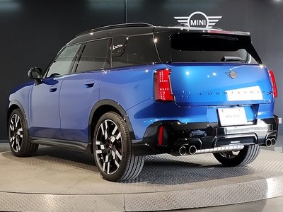 MINI MINI COUNTRYMAN - 7