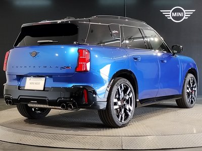 MINI MINI COUNTRYMAN - 9