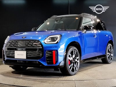 MINI MINI COUNTRYMAN - 1