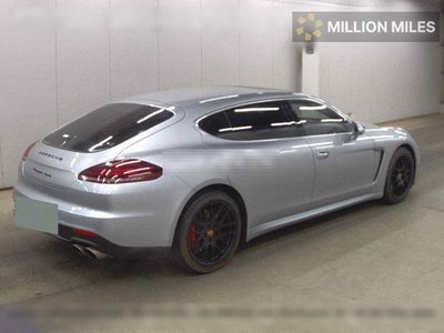 PORSCHE PANAMERA - 5