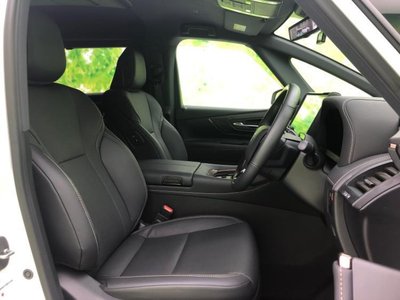 TOYOTA ALPHARD - 4
