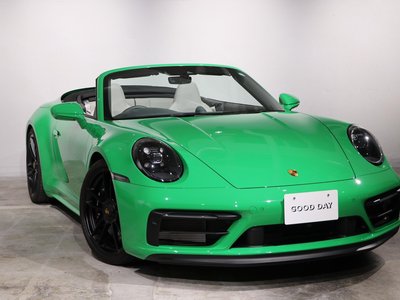 PORSCHE 911 CABRIOLET