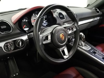 2017 Porsche 718 照片 2