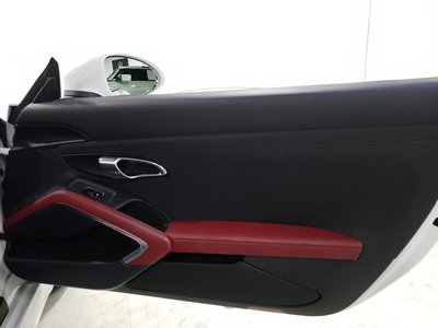صورة مصغرة 55 لـ 2017 Porsche 718